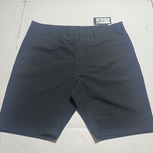 NWT CSG Black transition Shorts size 36 w pockets zippers and belt loops